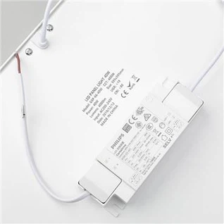 Komèsyal dirije ekleraj dirije panèl UGR