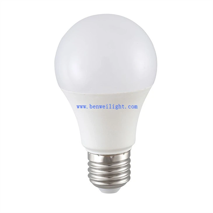 Sèvi ak ki pa Dimmable dirije sou gradateur