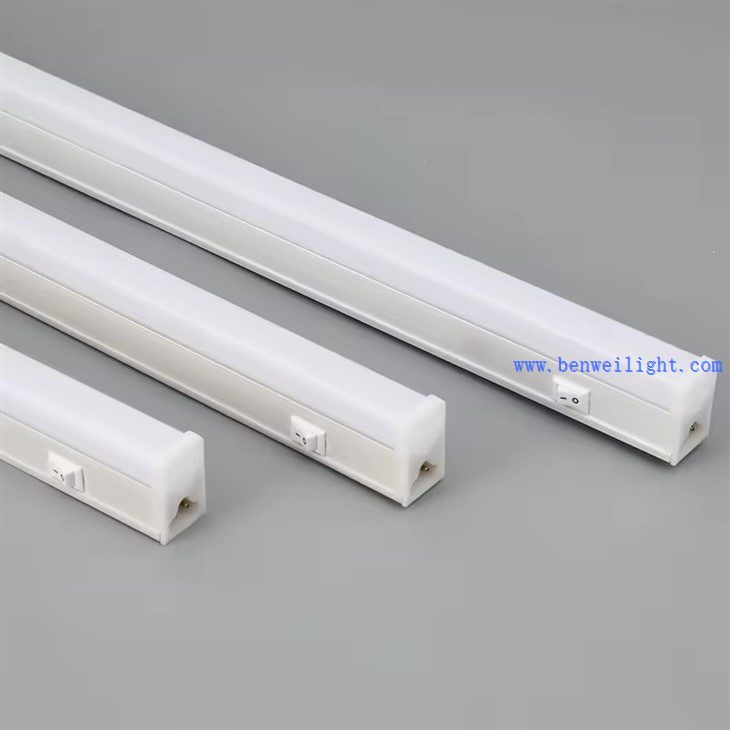 T5 Linkable Integrated LED Tube Light fixture with switch 3