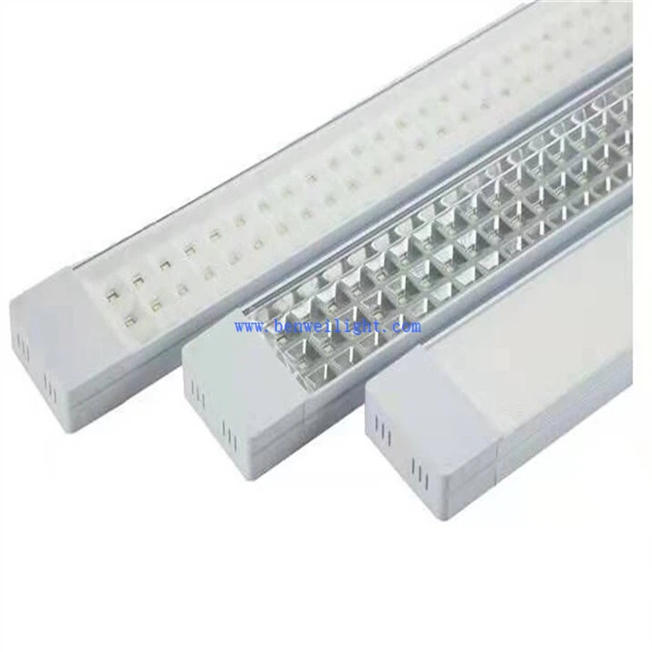 Wide Flat Tube LED Batten Light (4)